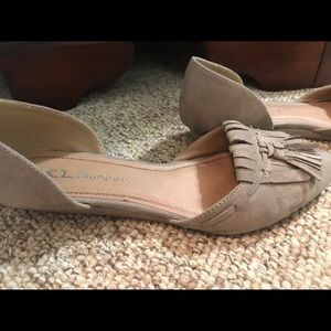 Chinese laundry flats